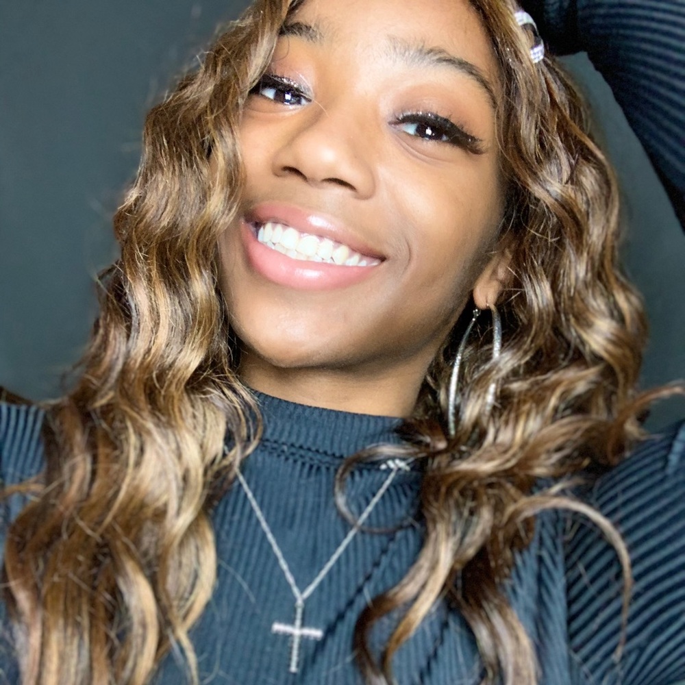 Meet your Posher, Kamilah